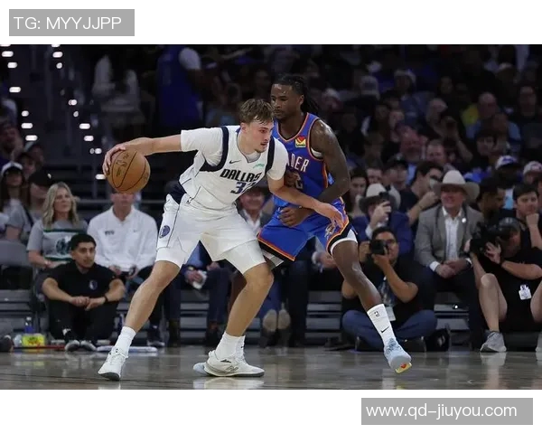 弗拉格称浓眉为对位噩梦认为其是同位置球员中手活最出色的