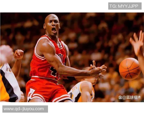 库伯心目中的NBA最佳阵容：四大湖人巨星与邓肯并肩，乔丹缺席引热议